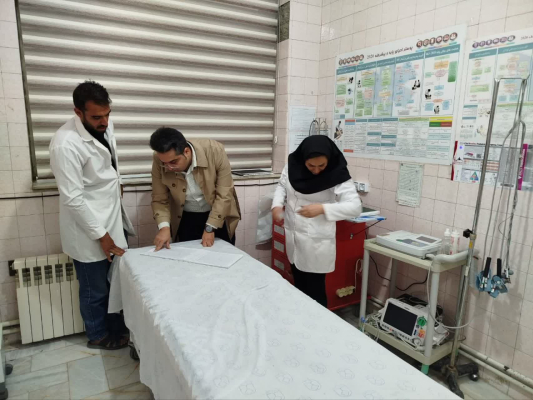 ⭕️بازدید شبانه مدیریت شبکه بهداشت و درمان شهرستان هرند از مرکز خدمات جامع سلامت اژیه
