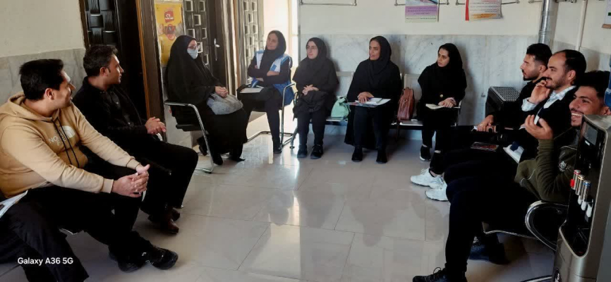 " ⭕️بازدید مشترک کارشناسان شبکه بهداشت و درمان شهرستان هرند و نماینده آموزش و پرورش شهرستان از مدارس "