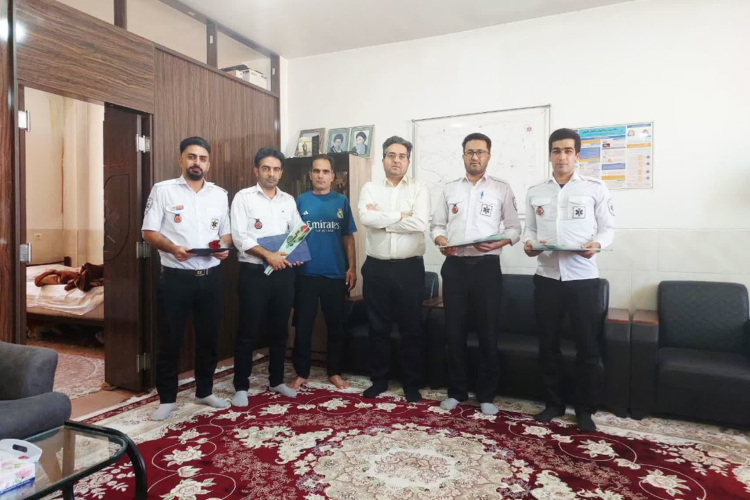 " ⭕️گزارش تقدیر از کارکنان فوریت های پزشکی و اورژانس ۱۱۵ شهرستان هرند به مناسبت روز فوریت‌های پزشکی "
