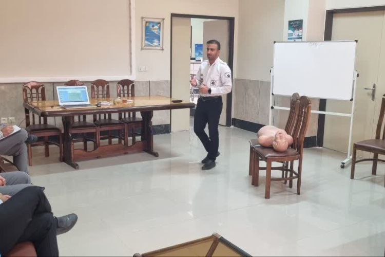 ✅برگزاری کارگاه آموزشی احیا قلبی ریوی (BLS) ویژه پرسنل تامین اجتماعی شهرستان هرند