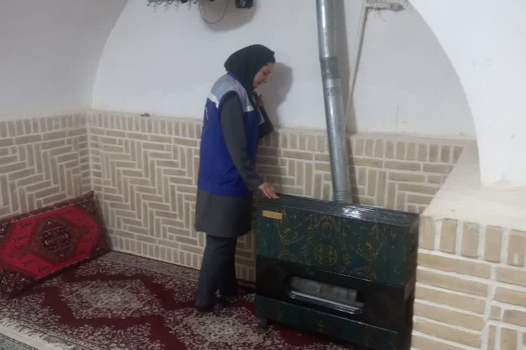 " کارشناس بهداشت محیط "