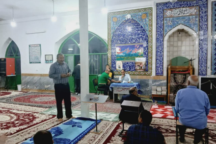 " میز خدمت به مناسبت روز جهانی فشار خون در روستای گیشی با حضور آقای دهقانی "