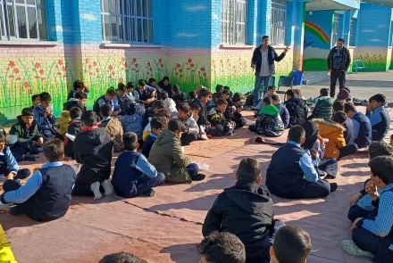 " حضور آقای ابراهیمیان کارشناس تغذیه در مدارس جهت پویش تغذیه سالم "
