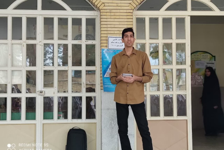 " آقای ابراهیمیان مدرسه امنه اسلام اباد "