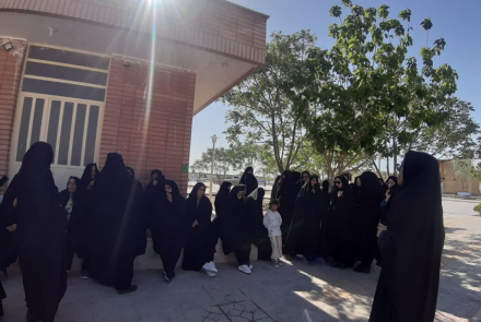" پیاده روی مراقبین در مراکز شهرستان با بانوان "