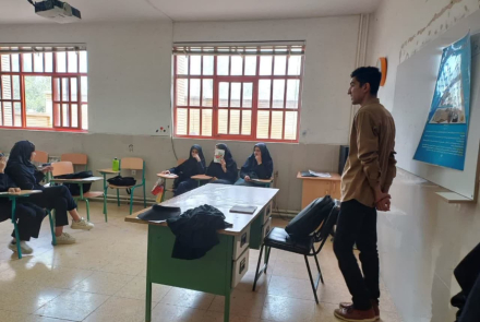 " آموزش های تغذیه در مدارس شهرستان هرند و مراکز توسط کارشناسان تغذیه در هفته سلامت "