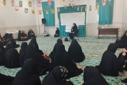 " اموزش های ماماهای شهرستان در هفته سلامت "