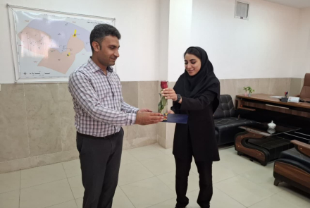 " تقدیر از سرپرست جوانی جمعیت "