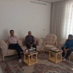 ⭕️تجلیل مدیر شبکه بهداشت و درمان شهرستان هرند از جانبازان و ایثارگران به مناسبت هفته دفاع مقدس